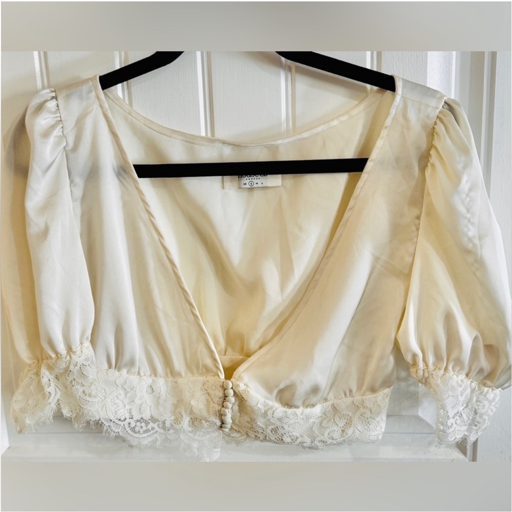 HOUSE OF CB ‘Leona’ Ivory Satin and Lace Blouse Small US4-6 $119 - Picture 8 of 12